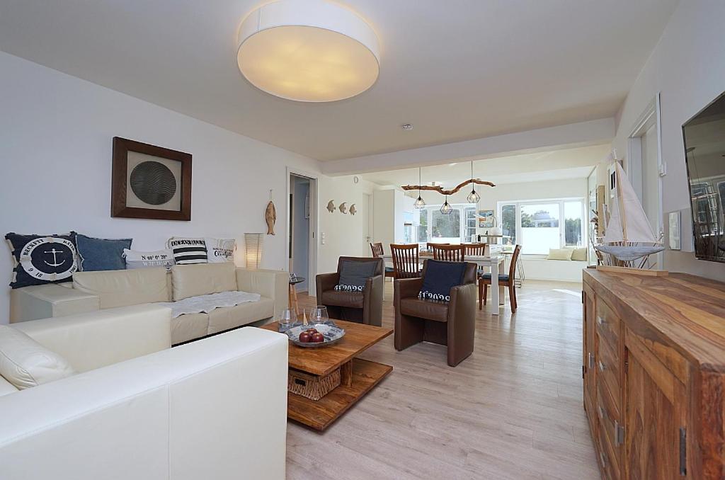 Appartement Traum Strandliebe Mit Meerblick, 3 Schlafzimmer, 2 Baeder