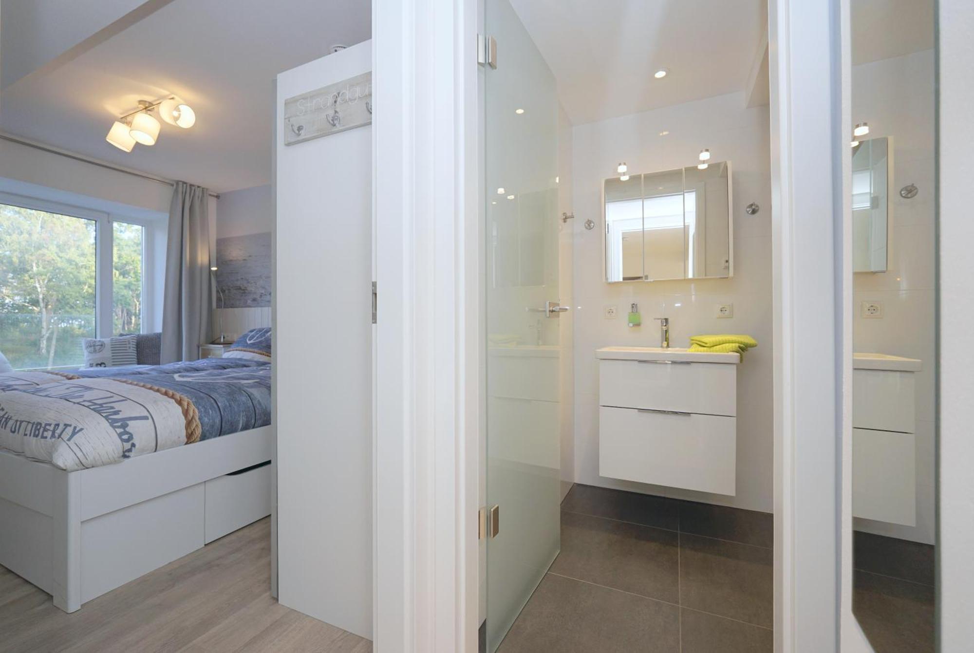 Traum Strandliebe Mit Meerblick, 3 Schlafzimmer, 2 Baeder Appartement