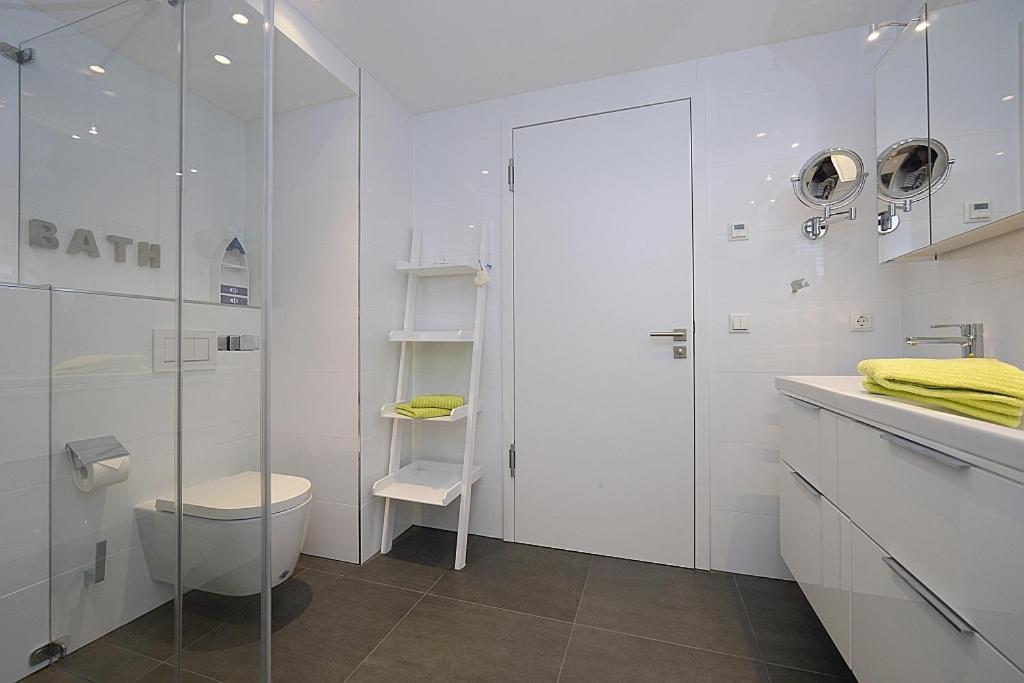 Appartement Traum Strandliebe Mit Meerblick, 3 Schlafzimmer, 2 Baeder *