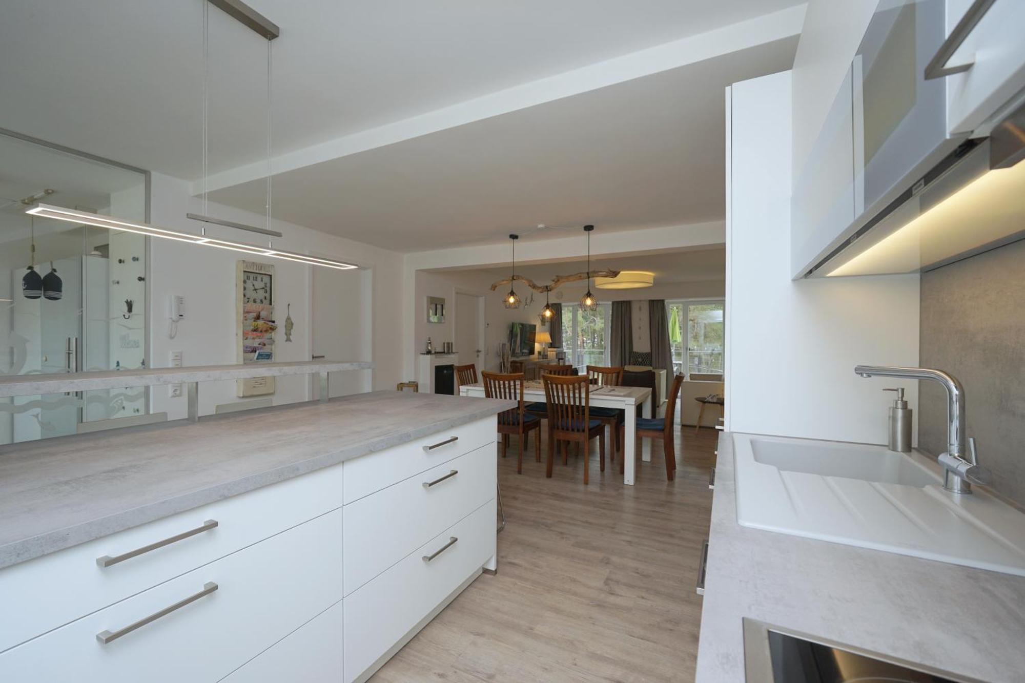 Appartement Traum Strandliebe Mit Meerblick, 3 Schlafzimmer, 2 Baeder Binz